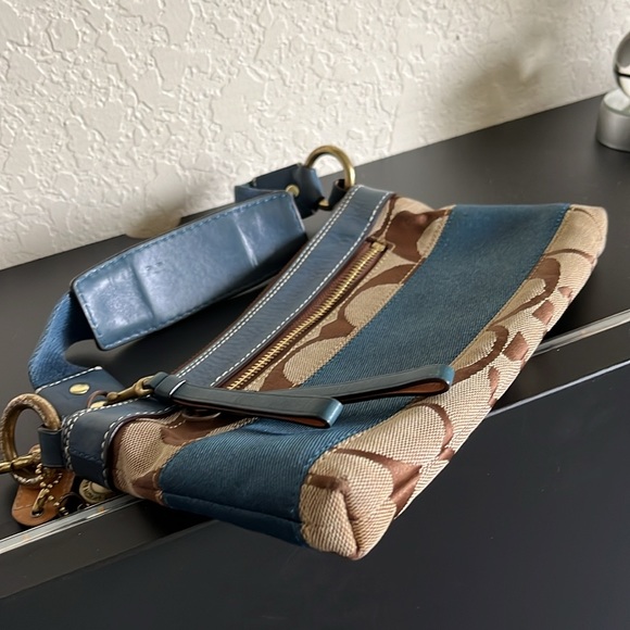 COACH #DO6W-10120 DEMI BAG - Picture 6 of 12